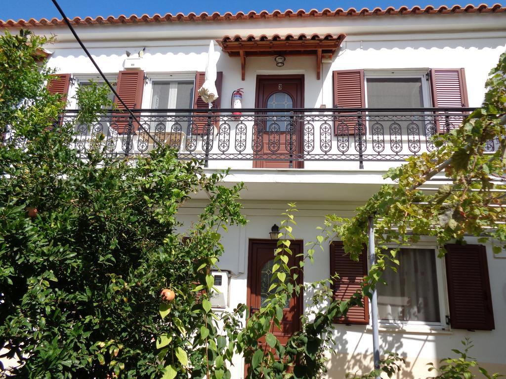 קוקארי Katerina Apartments מראה חיצוני תמונה